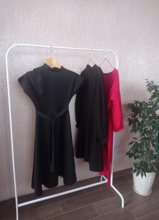 Платье черное