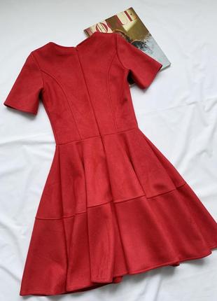 Платье, красное, пышное, замшевое5 фото