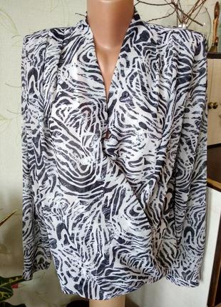 Шикарная фирменная блуза на запах2 фото
