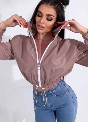 Куртка вітровка