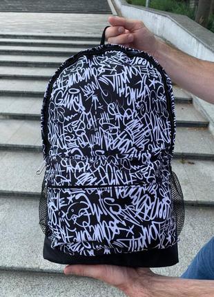 Рюкзак графіті8 фото