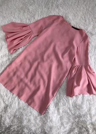 Нежное розовое платье zara с объёмными рукавами7 фото