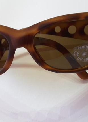 Стильні сонцезахисні окуляри, rodeo, італія