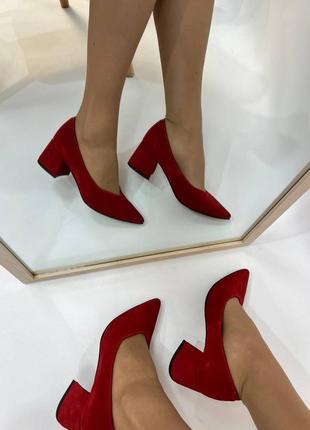 Туфли красные с v вырезом замш натуральный 35-413 фото