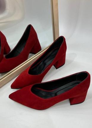 Туфли красные с v вырезом замш натуральный 35-412 фото