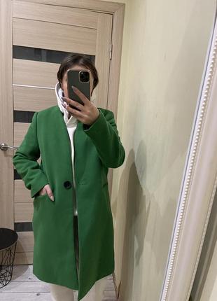Шикарное пальто кашемировое зелёное яркое5 фото