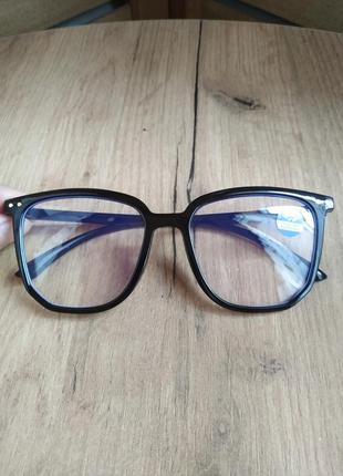 Имиджевые очки нулевки антиблик в чёрной оправе3 фото