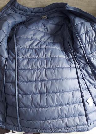 Шикарна легка демі куртка пуховик blue motion р. 44-467 фото