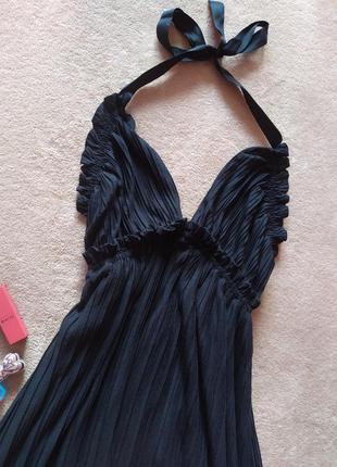Шикарное чёрное плиссированное длинное платье пышная юбка открытая спина3 фото