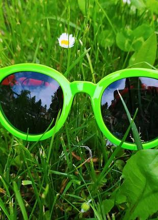 Яскраві дитячі сонцезахисні окуляри з поляризацією, м'які дужки неломайки3 фото