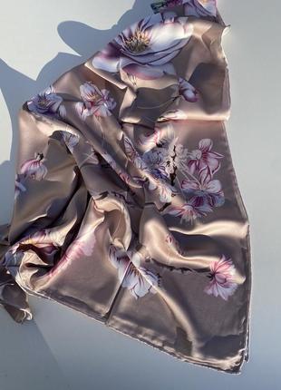Женский шелковый платок 🌿🌸3 фото