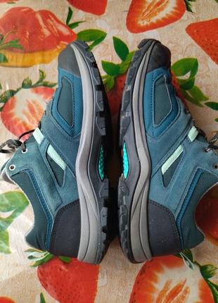 Кроссовки quechua waterproof 4