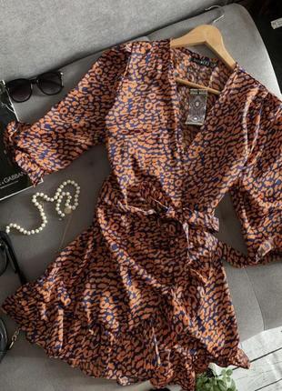 Платье в принт boohoo
