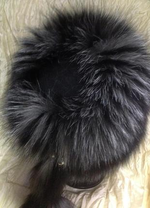 Шапка барбара из меха чернобурки и чёрного песца2 фото