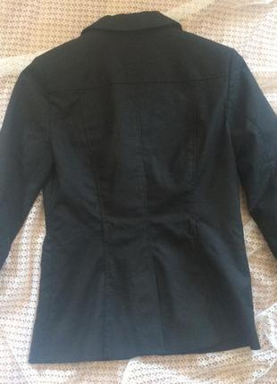 Стильный пиджак с накладными карманами h&m8 фото