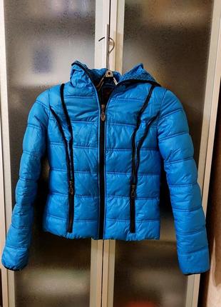 Жіноча куртка