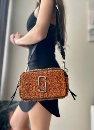 Сумка marc jacobs teddy brown коричнева під баранчика