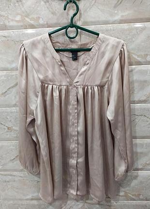 Красива гладенька блузка на гудзиках h&m, eur 42