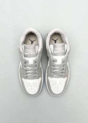 Жіночі кросівки nike jordan 1 low x dior grey2 фото