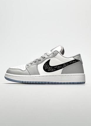 Женские кроссовки nike jordan 1 low x dior grey6 фото