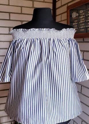 Блуза marks & spencer  с открытыми плечами  и рукавчиком 14-16 р-ра.1 фото