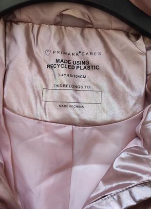 Тепленькая курточка примарк,3-4 3