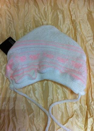 Одинарна шапочка з рожевим візерунком для новонародженої дівчинки