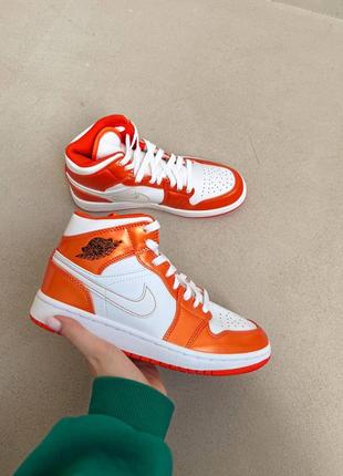 Nike jordan 1 retro electro orange новинка женские высокие оранжевые коралловые кроссовки найк джордан тренд помаранчеві кросівки весна літо осінь