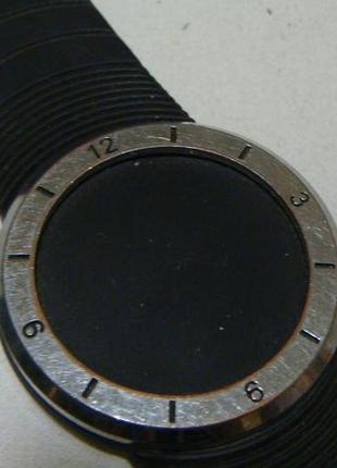 Годинники електронні наручні без скла гумовий екран4 фото