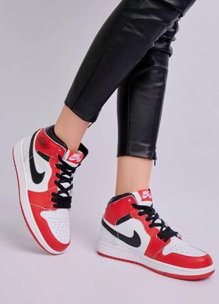 Nike jordan 1 high red white брендовые высокие красные кроссовки найк джордан тренд весна лето осень високі червоні кросівки демісезон