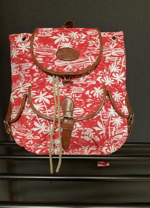 Якісний вмістимий рюкзак