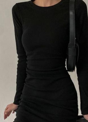 Сукню