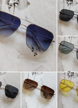 Квадратные очки авиаторы в тонкой оправе черный в золоте3 фото