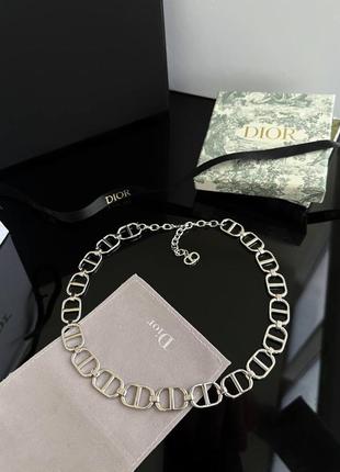 Колье под шею в посеребрении