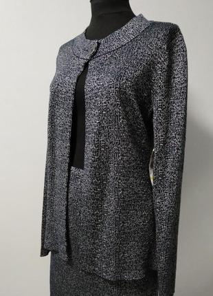Костюм женский XL / 60