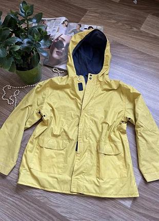 Плащ, дождевик