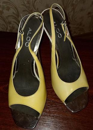 Босоніжки aldo