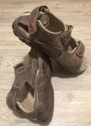 Босоножки на мальчика