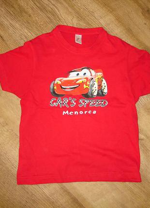 Червона футболка на 5-6 років, котон відмінний стан довжина 45 ширина 35