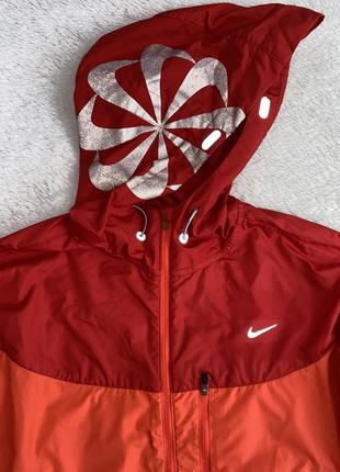 Nike vapor женская беговая куртка ветровка р s оригинал2 фото