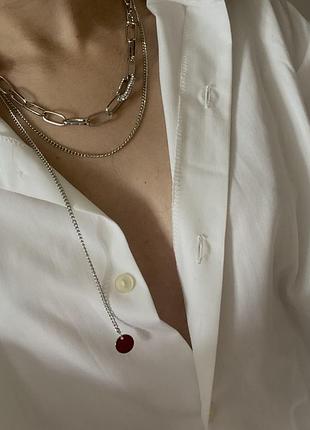 Красива стильна ланцюг ланцюжок