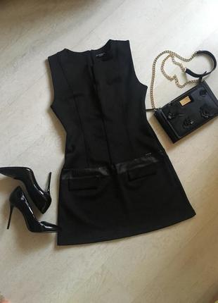 Маленьке чорне плаття італія