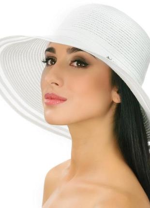 Белая летняя шляпа поля средние 10.5 см по краю прозрачные1 фото