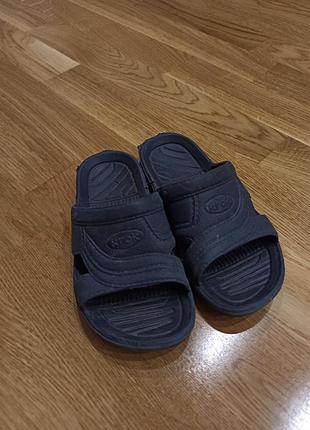 Дитячі капці 2