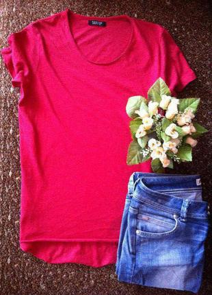 Красная футболка меланж