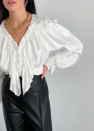 Шёлковая блуза с рюшами7 фото