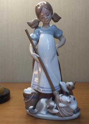 Статуетка lladro «грайливі кошенята».