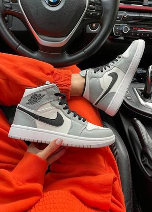 Кросівки жіночі найк nike air jordan retro