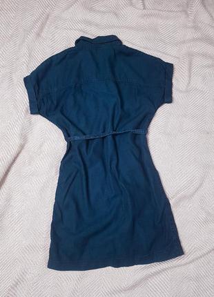Платье со спущенными плечами приталенное с поясом на пуговицах2 фото