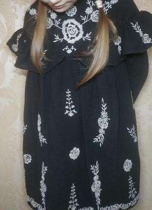 Вышыванка, вышитое платье